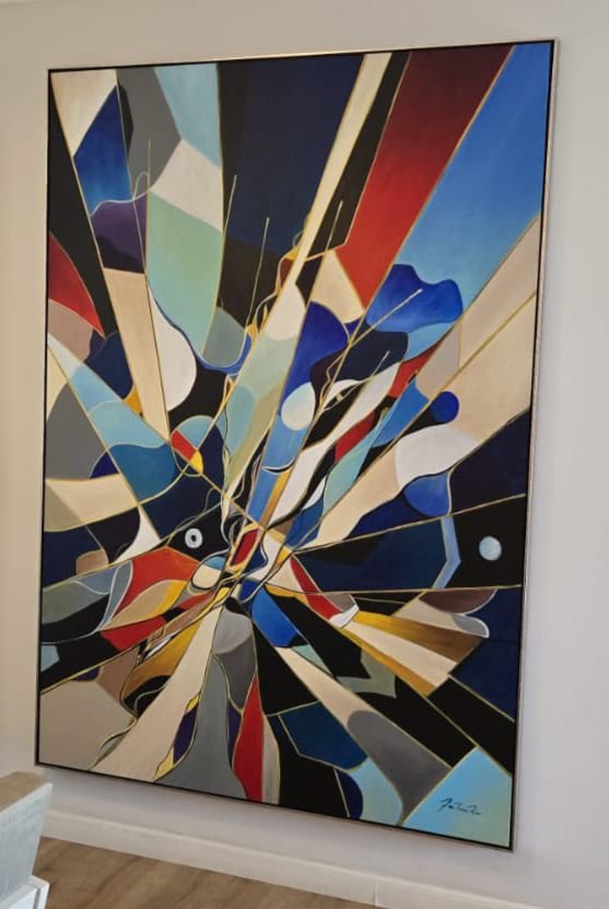 Colors Geometria Nº 04 — composição vertical em cristal fraturado