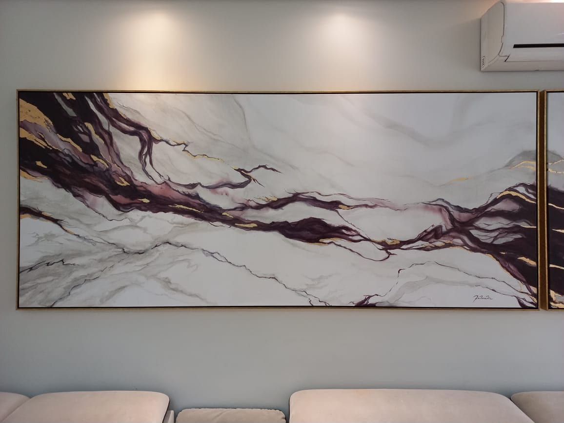A obra instalada numa sala de estar